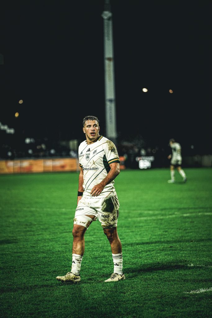 Corentin COULARIS était titulaire lors de la victoire contre le SU Agen